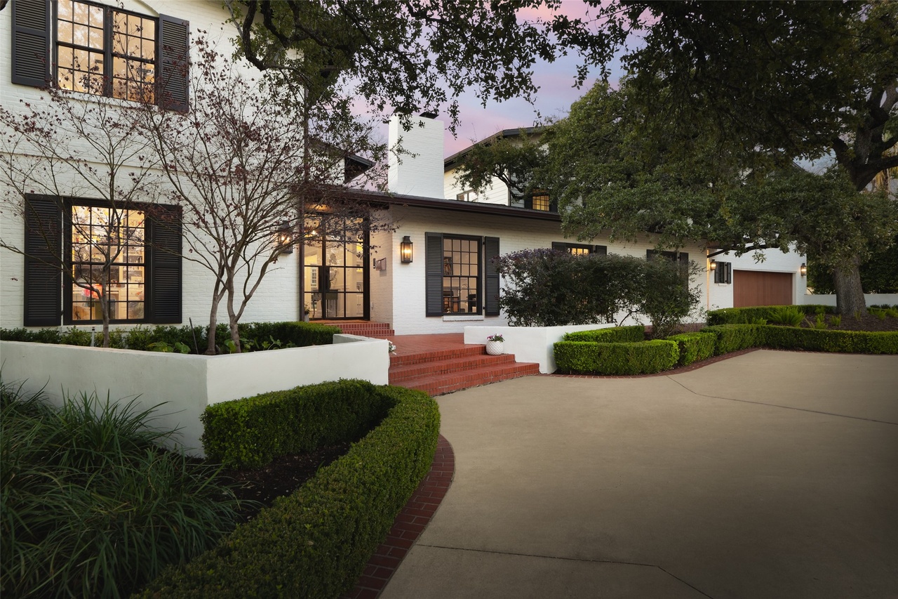 2604 Wooldridge Drive