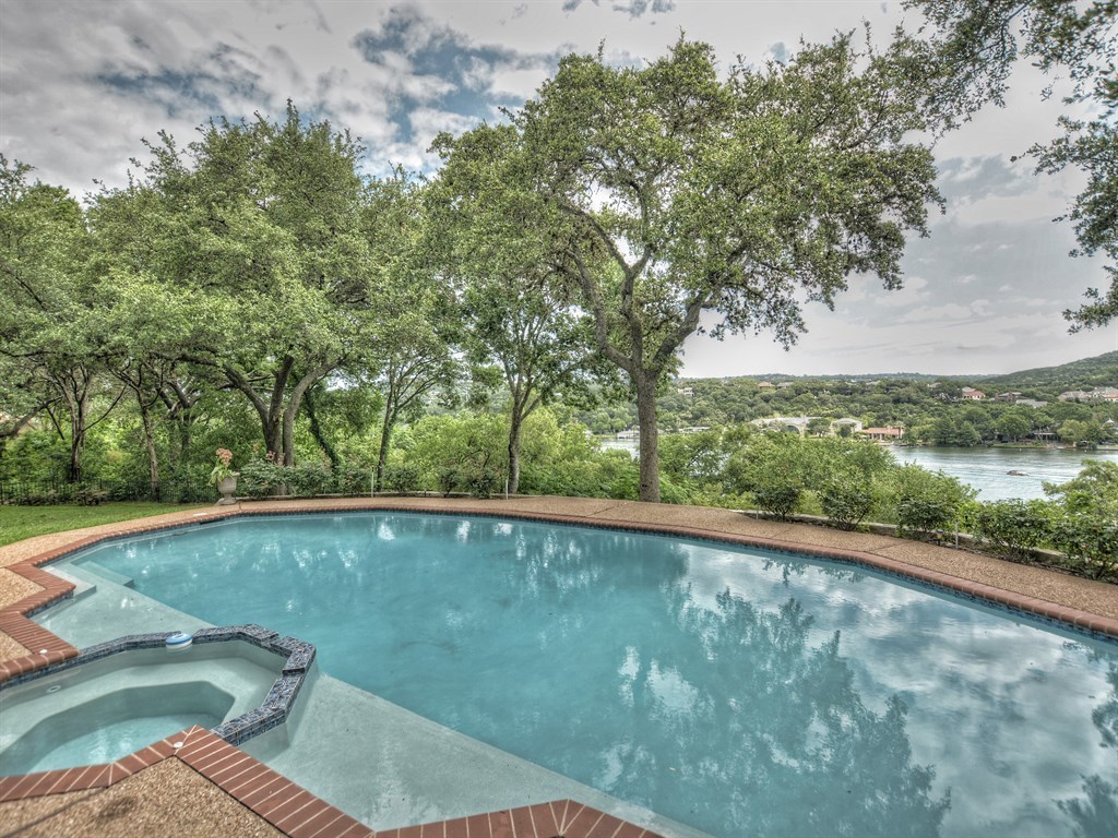 4209 Hidden Canyon Cv