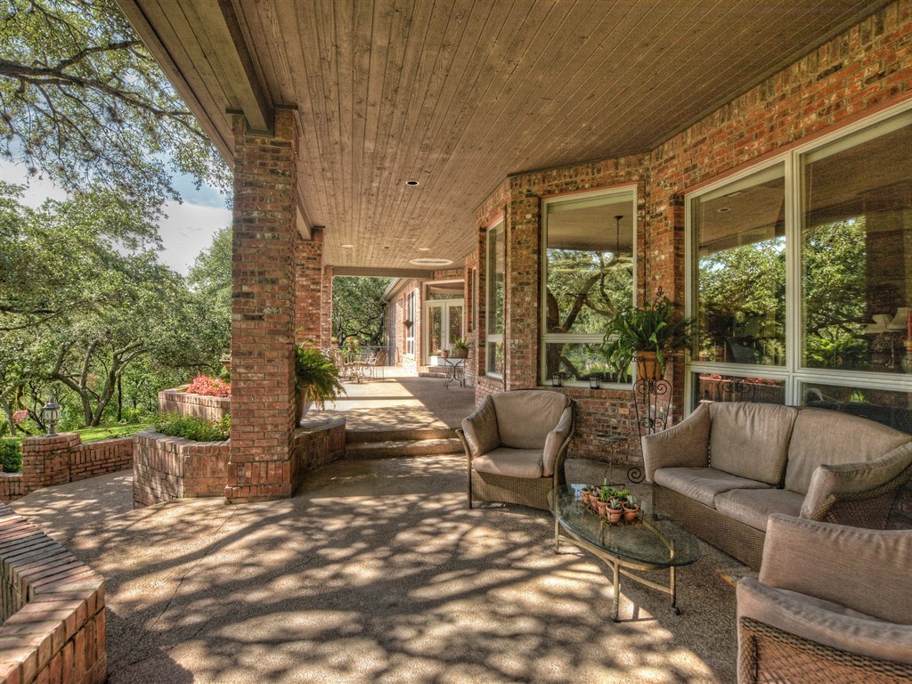 4209 Hidden Canyon Cv