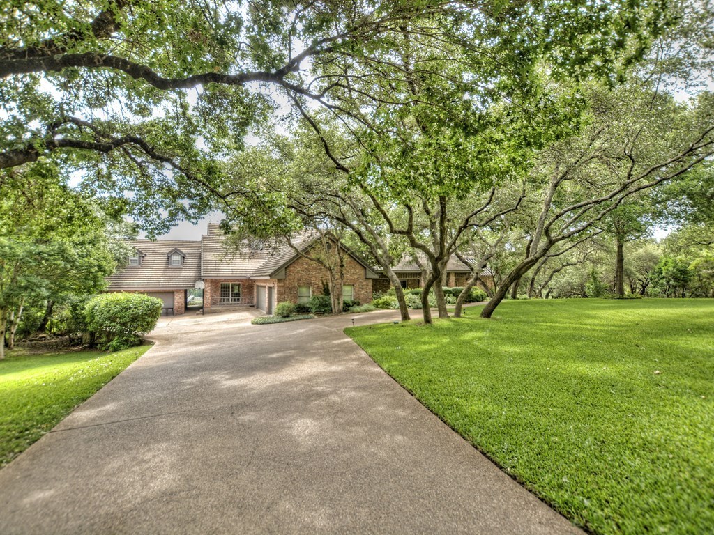 4209 Hidden Canyon Cv